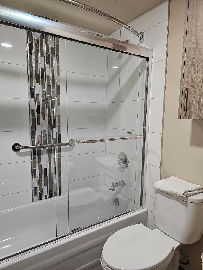 Western Budget Motel #1 Leduc/Nisku מראה חיצוני תמונה